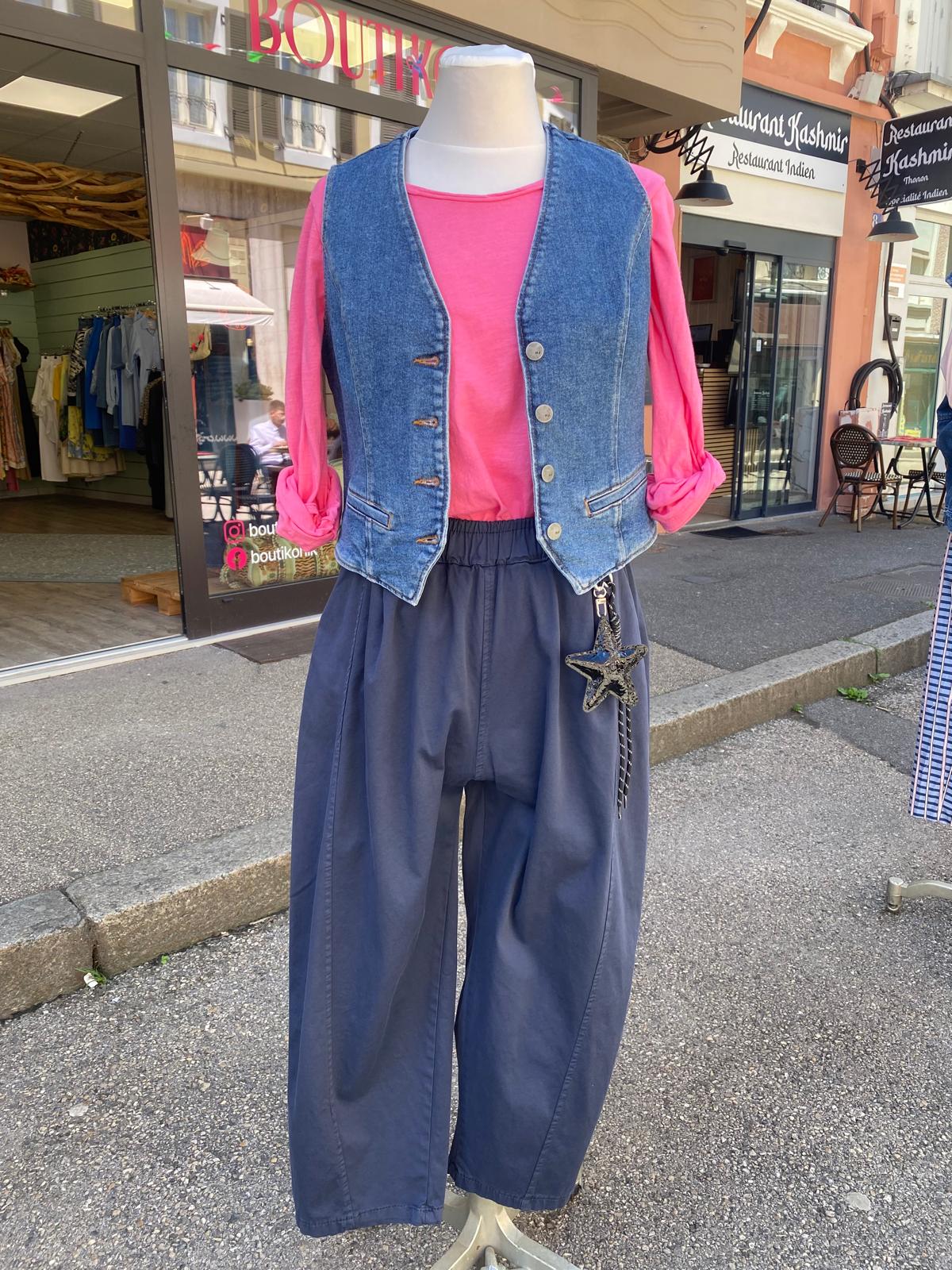 Vitrine1